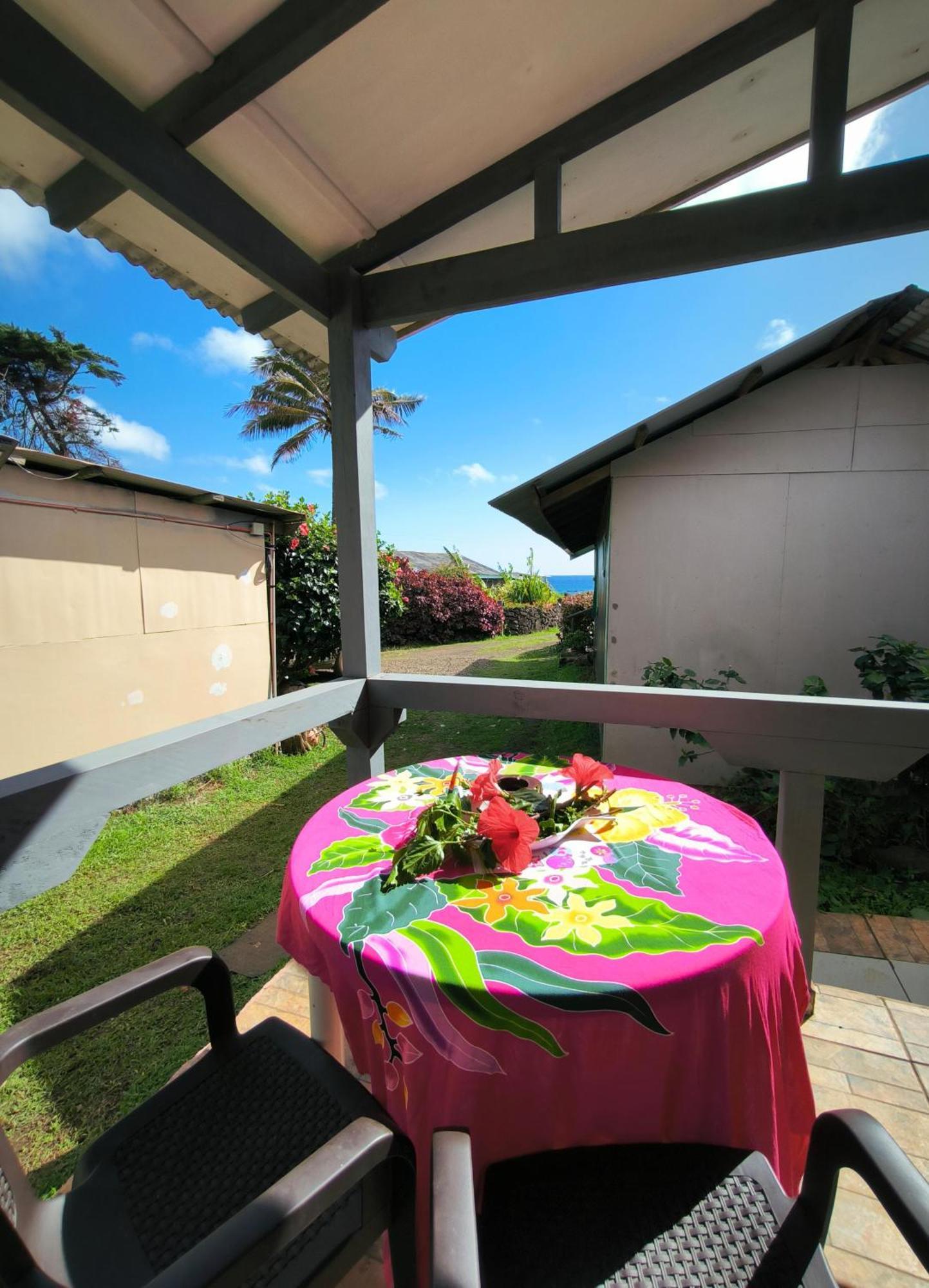 Cabanas Kitai Hanga Roa Exterior photo
